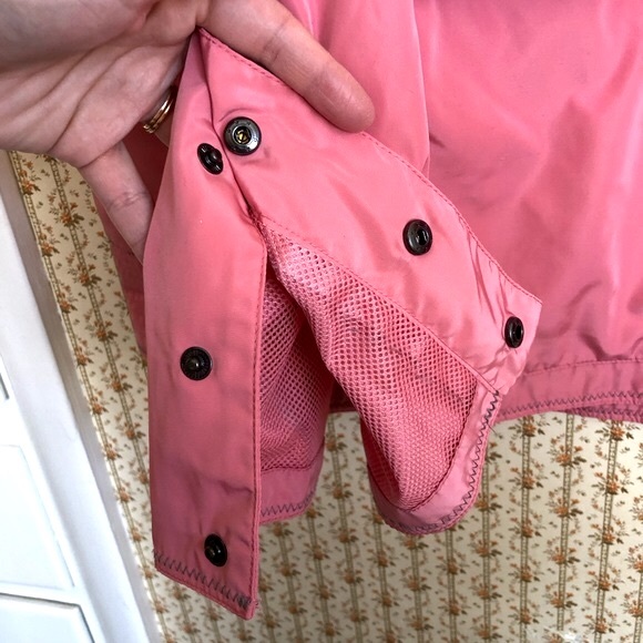 Alp-n-Rock Wildblume Anorak Hooded Pullover in Strawberry Ice Pink | 2 - Picture 11 of 15